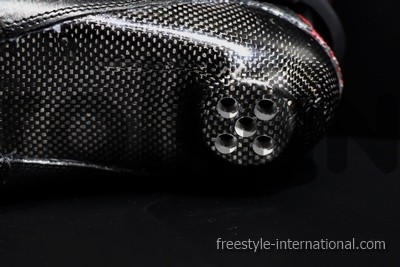 ROLKI FREESTYLE YJS CARBON BLACK/RED 
