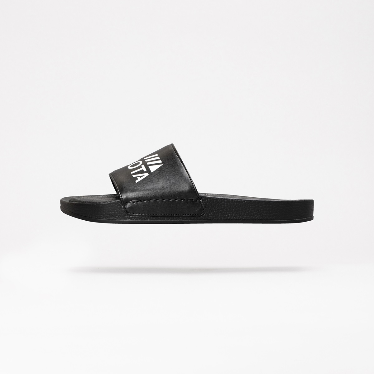 KLAPKI KUBOTA PREMIUM CLASSIC BLACK