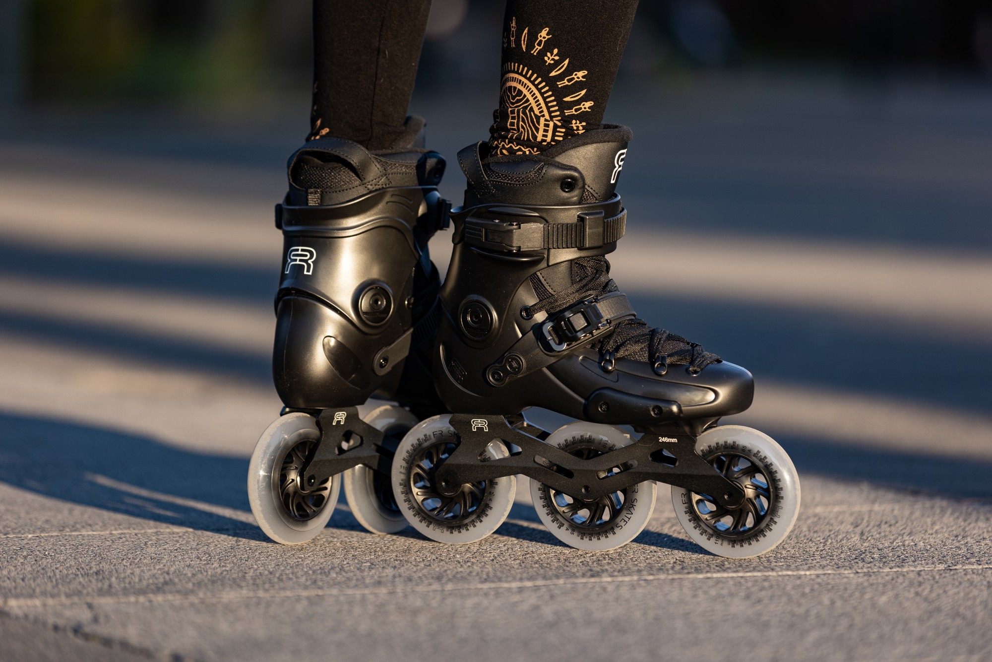 ROLKI FR SKATES FR2 310 BLACK