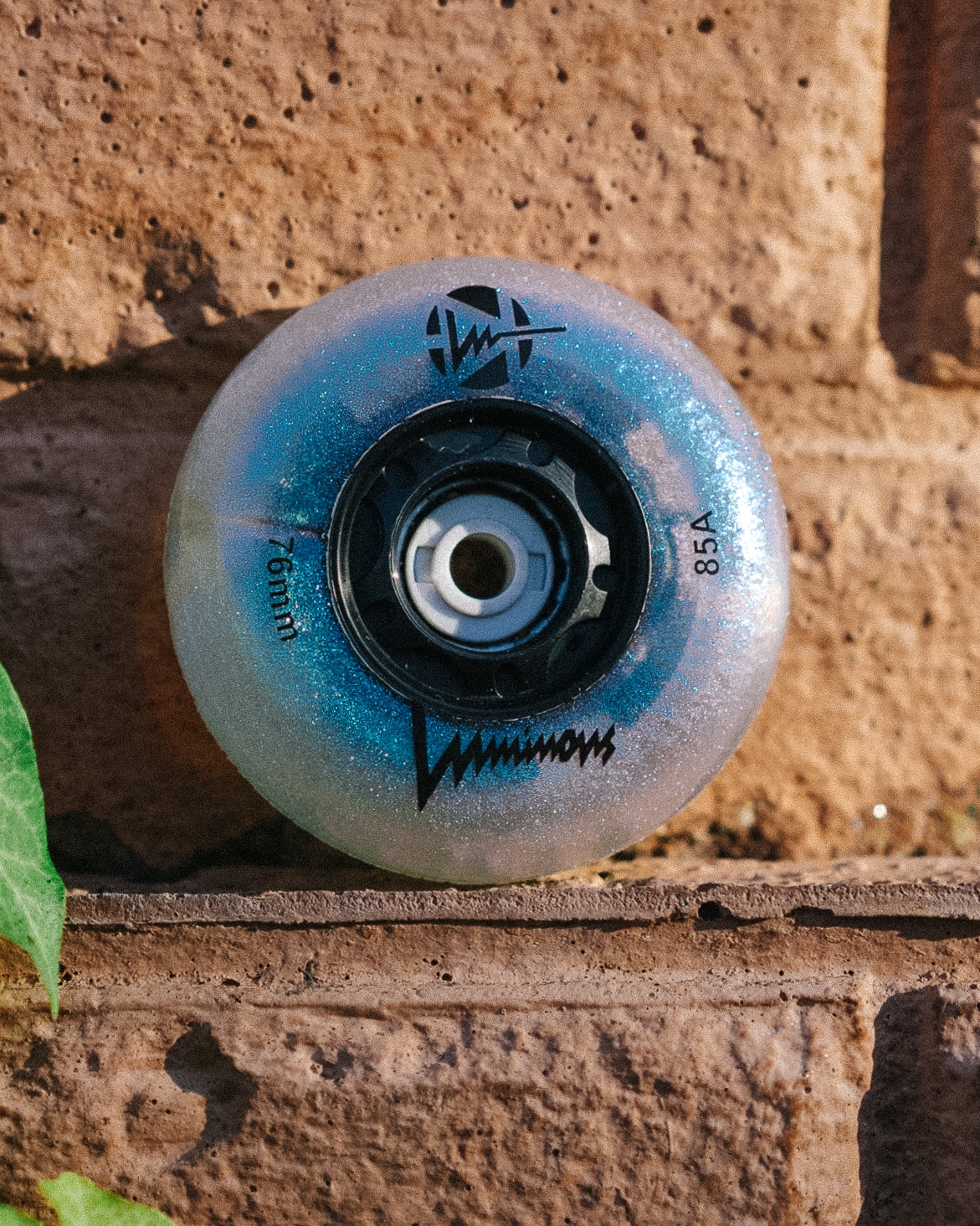 KOŁA LUMINOUS BLACK PEARL 90MM / 85A X4