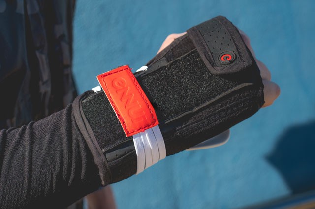 OCHRANIACZE ENNUI ALLROUND WRISTGUARD NA NADGARSTKI