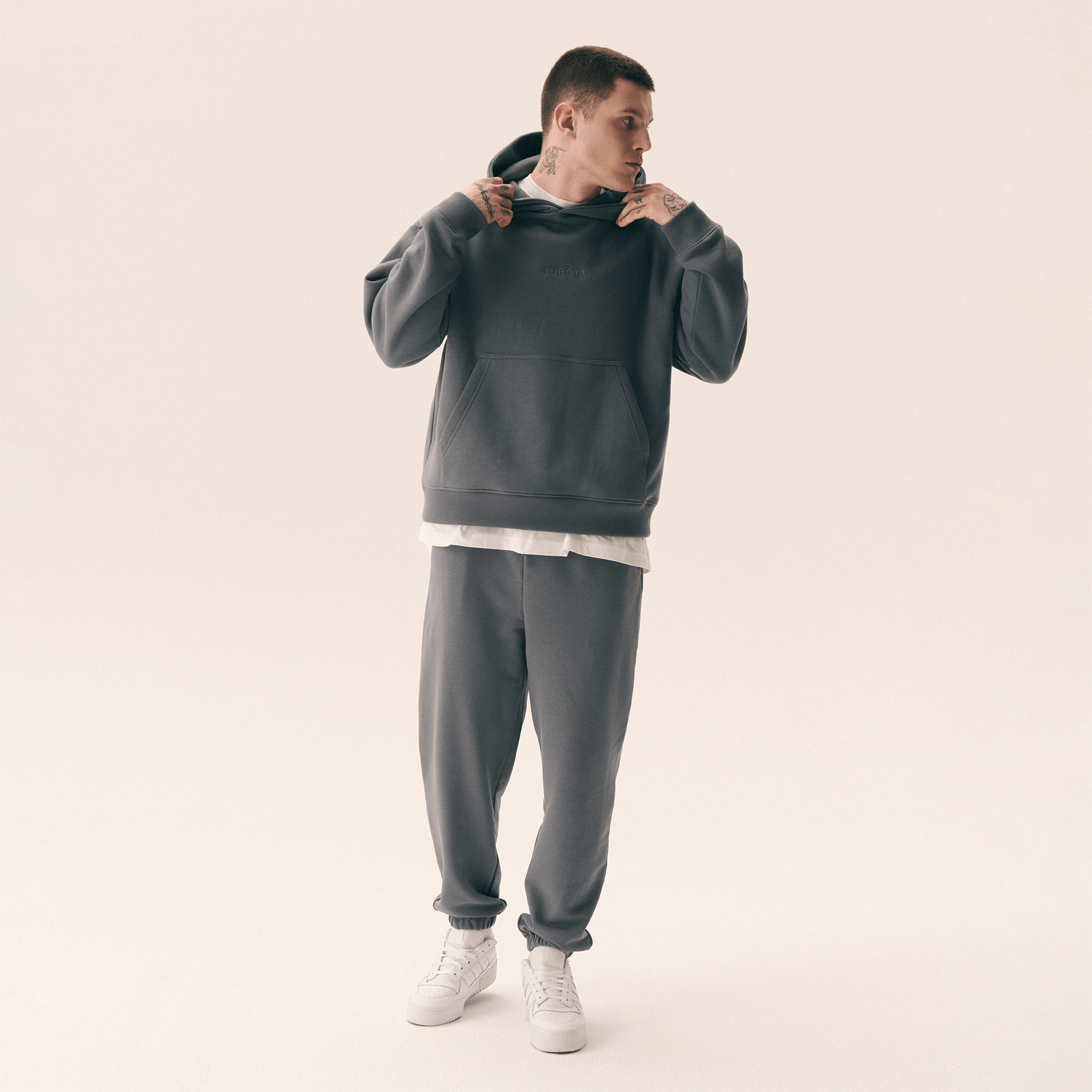 SPODNIE KUBOTA JOGGERY DRESOWE UNISEX SZARE