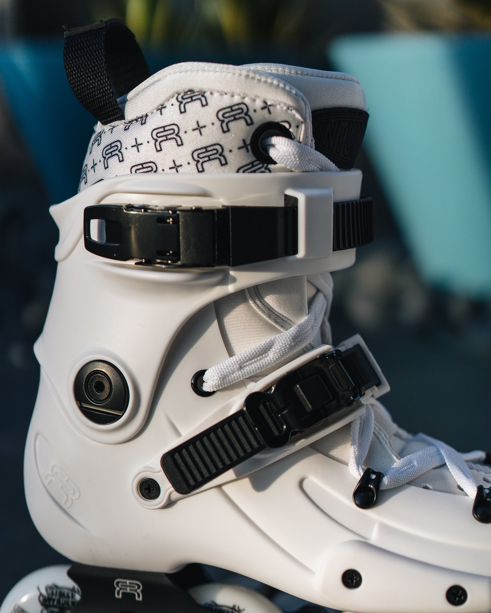 ROLKI FR SKATES FR1 80 DELUXE INTUITION WHITE