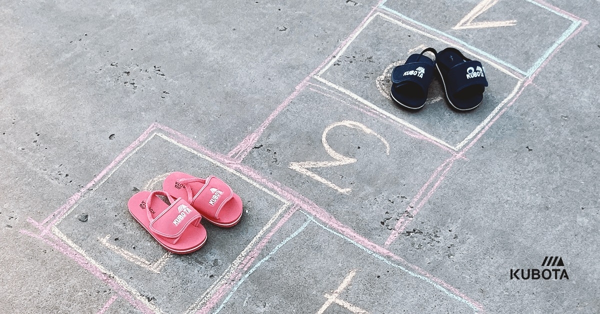 KLAPKI KUBOTA RZEP KIDS FIOLETOWE