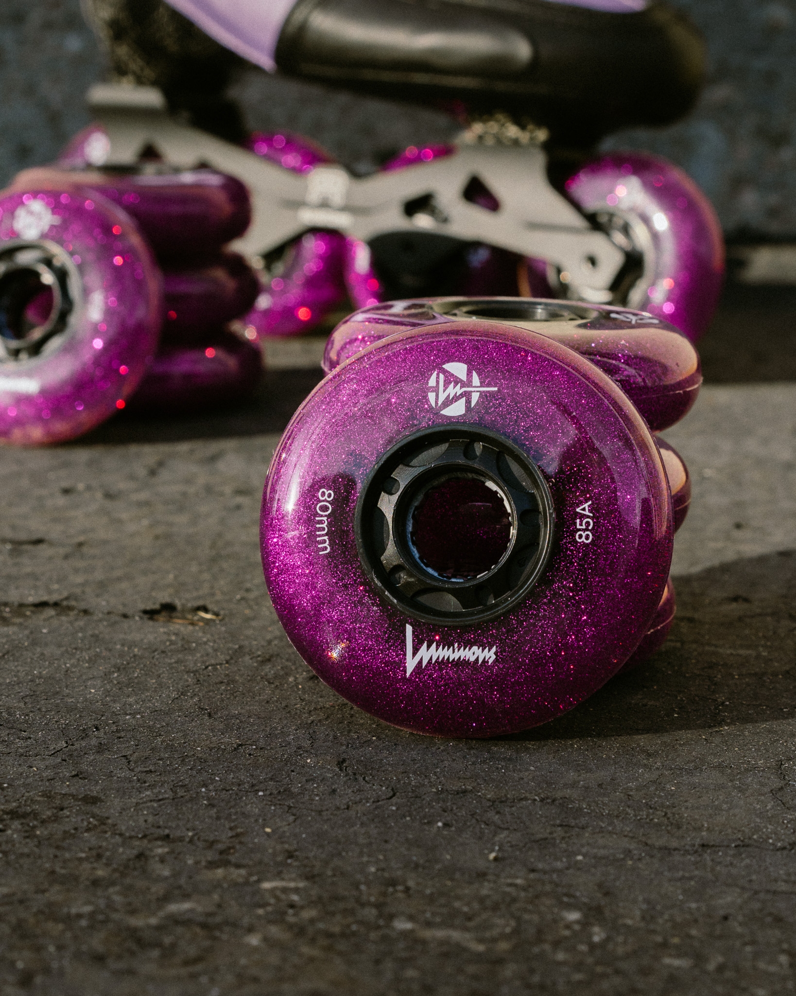KOŁA LUMINOUS QUAD ŚWIECĄCE DO WROTEK PURPLE HAZE 62 MM / 85A X1