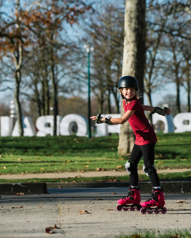 ROLKI FR SKATES AXS PINK - ROLKI JUNIORSKIE REGULOWANE