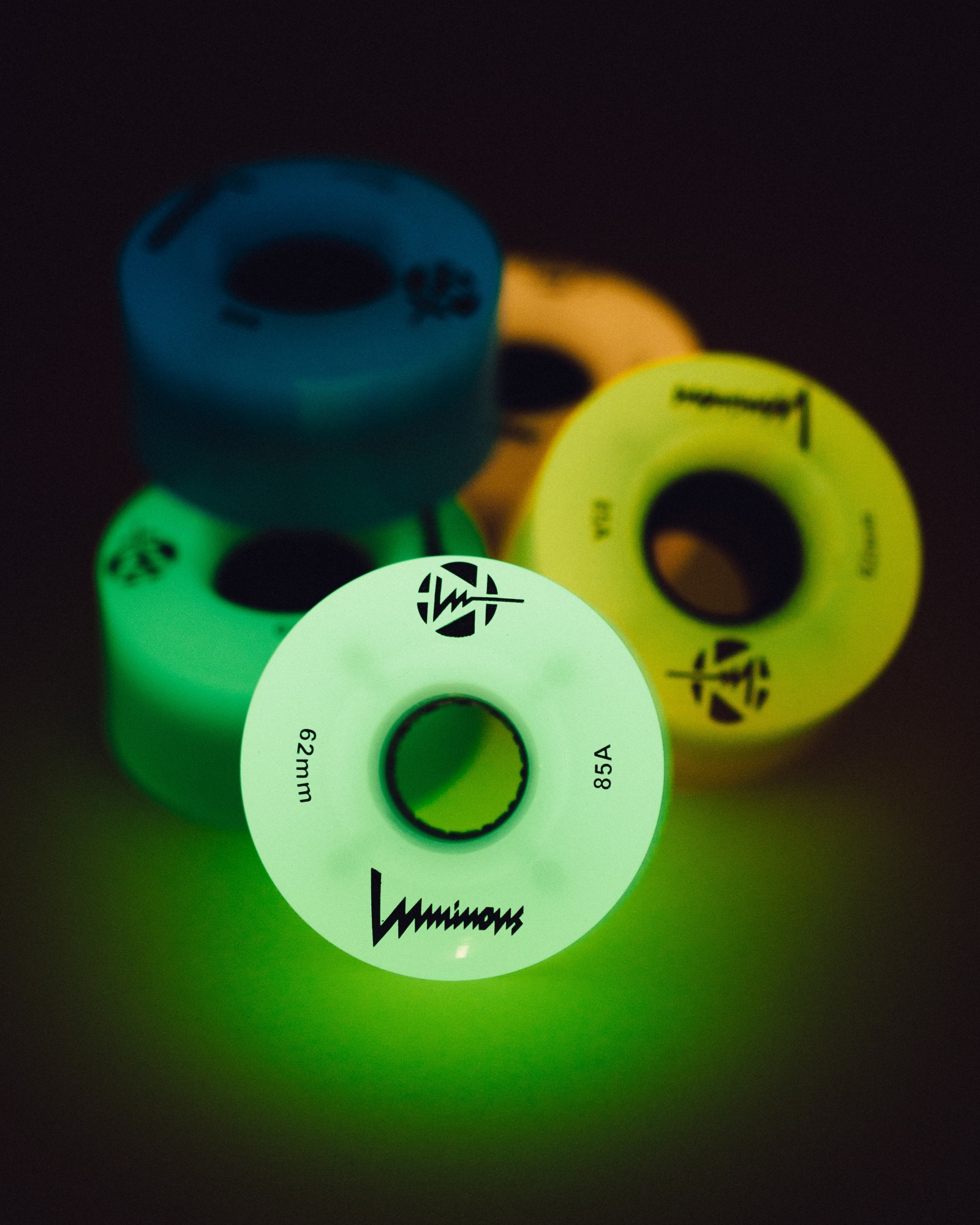 KOŁA LUMINOUS QUAD ŚWIECĄCE DO WROTEK CORAL GLOW 62 MM / 85A X1