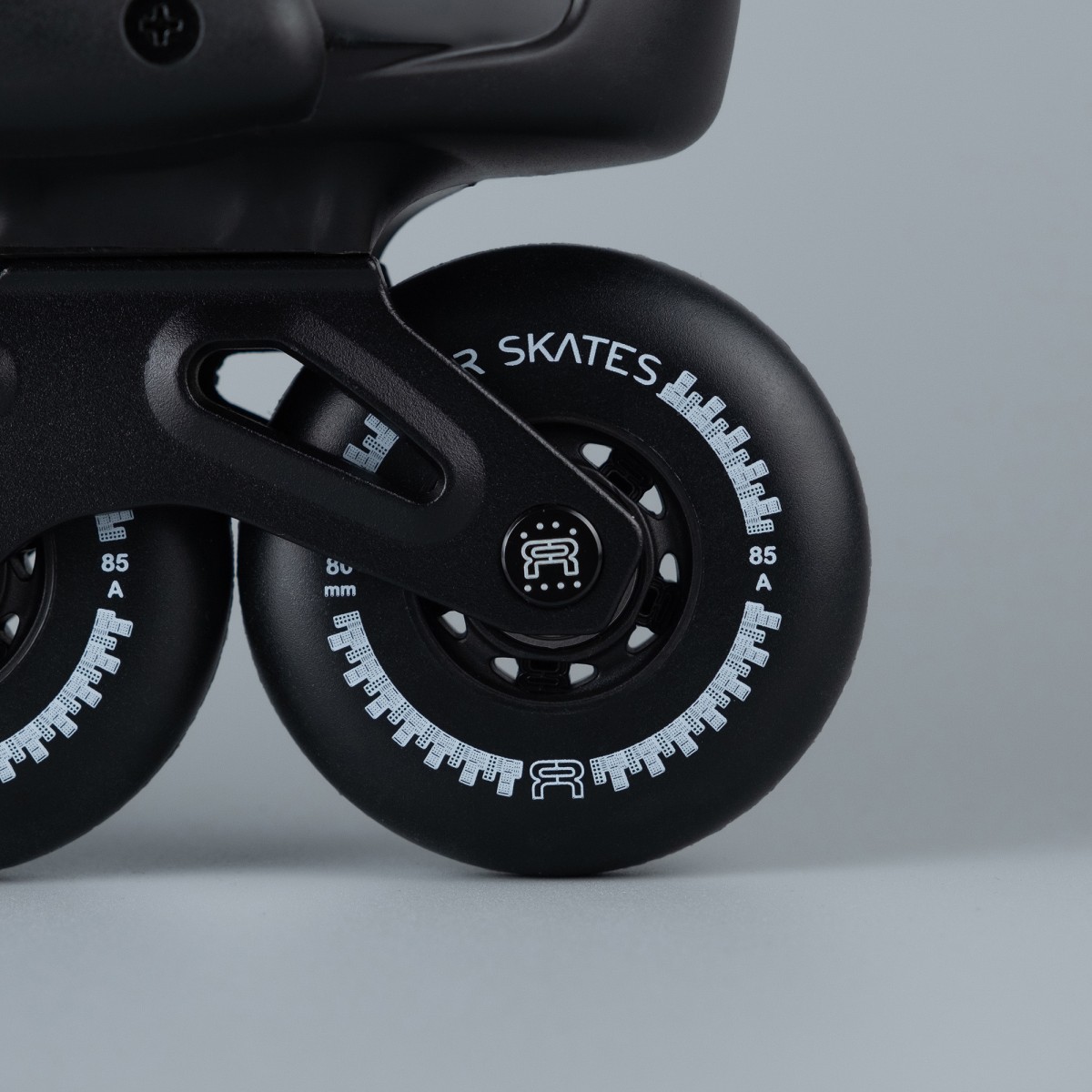 ROLKI FR SKATES FRX 80 BLACK 2025