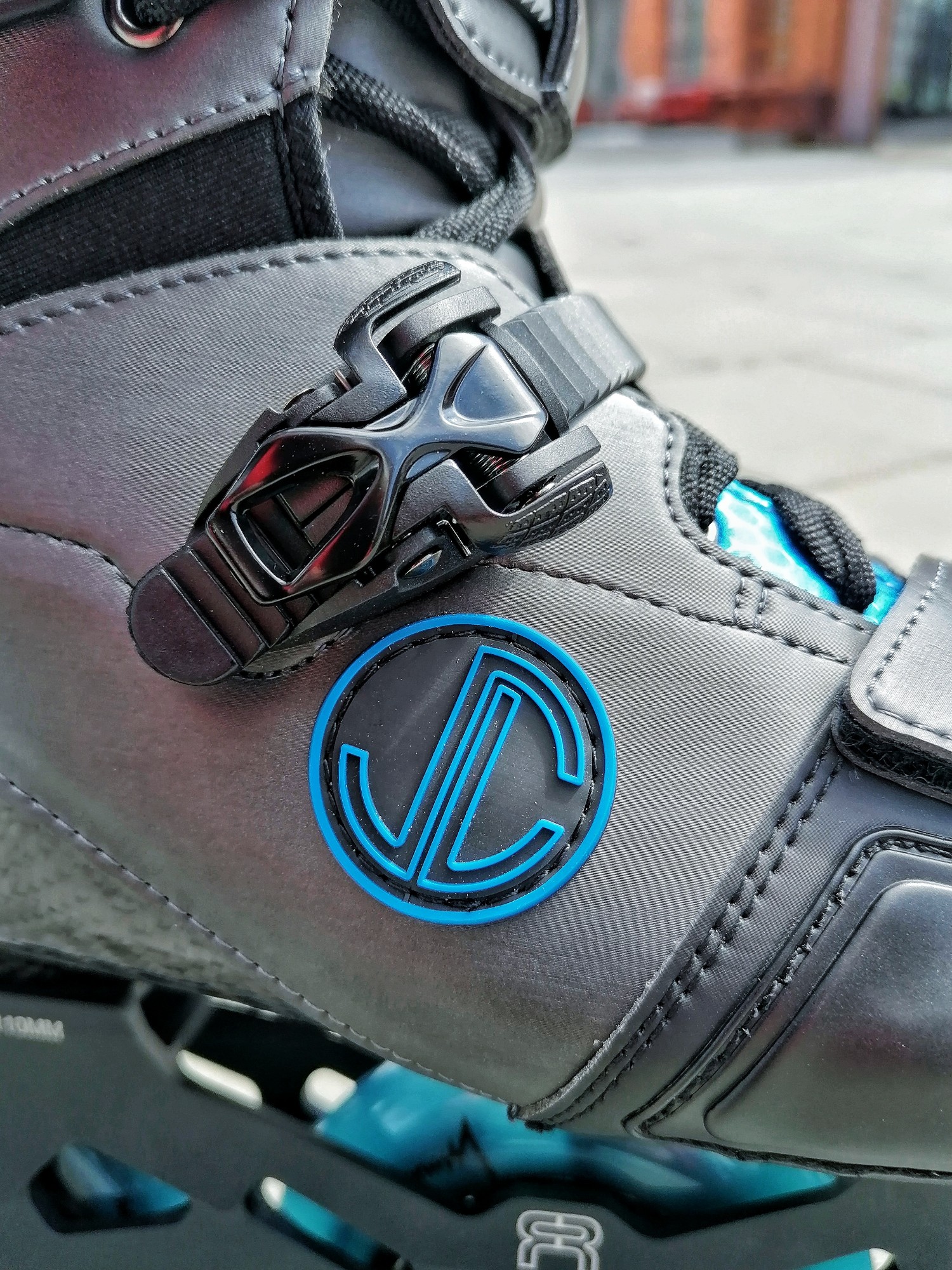 ROLKI FR SKATES SL SEVEN GREY/BLUE 230 LUMINOUS